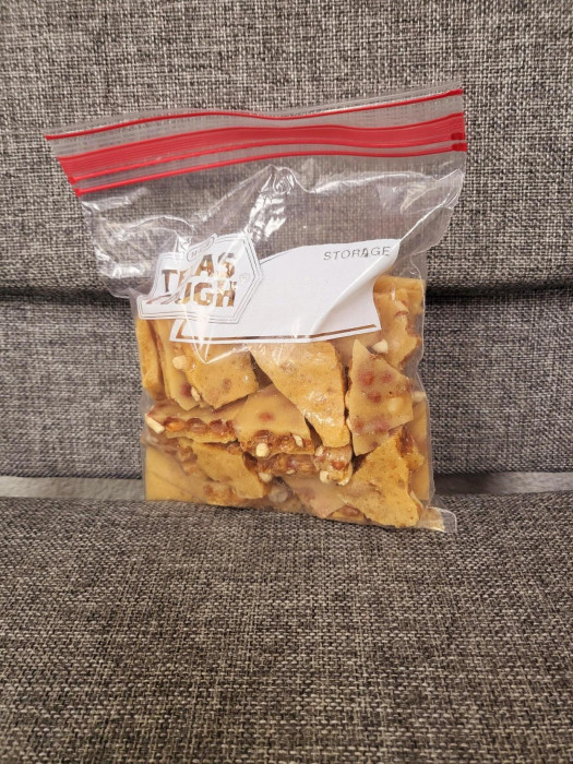 Yummy Peanut Brittle