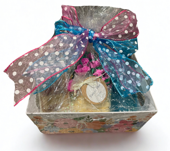 In the Stars Body Lotion, Reviving Rain Aroma Therapy Lotion, Cucumber Melon Foaming Soap, Ocean 3-in-one face/hair/body wash, Sweet Pea Bar soap