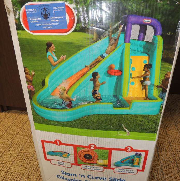 This set includes the blower and endless hours of fun.