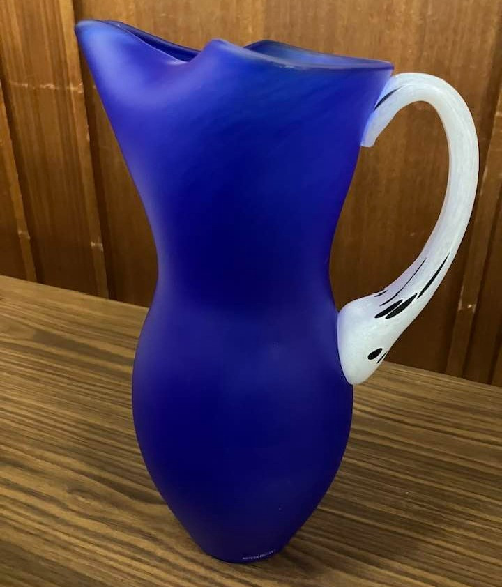 27.5 cm Vintage Kosta Boda pitcher by Gunnel Sahlin in Cobalt Blue Signed