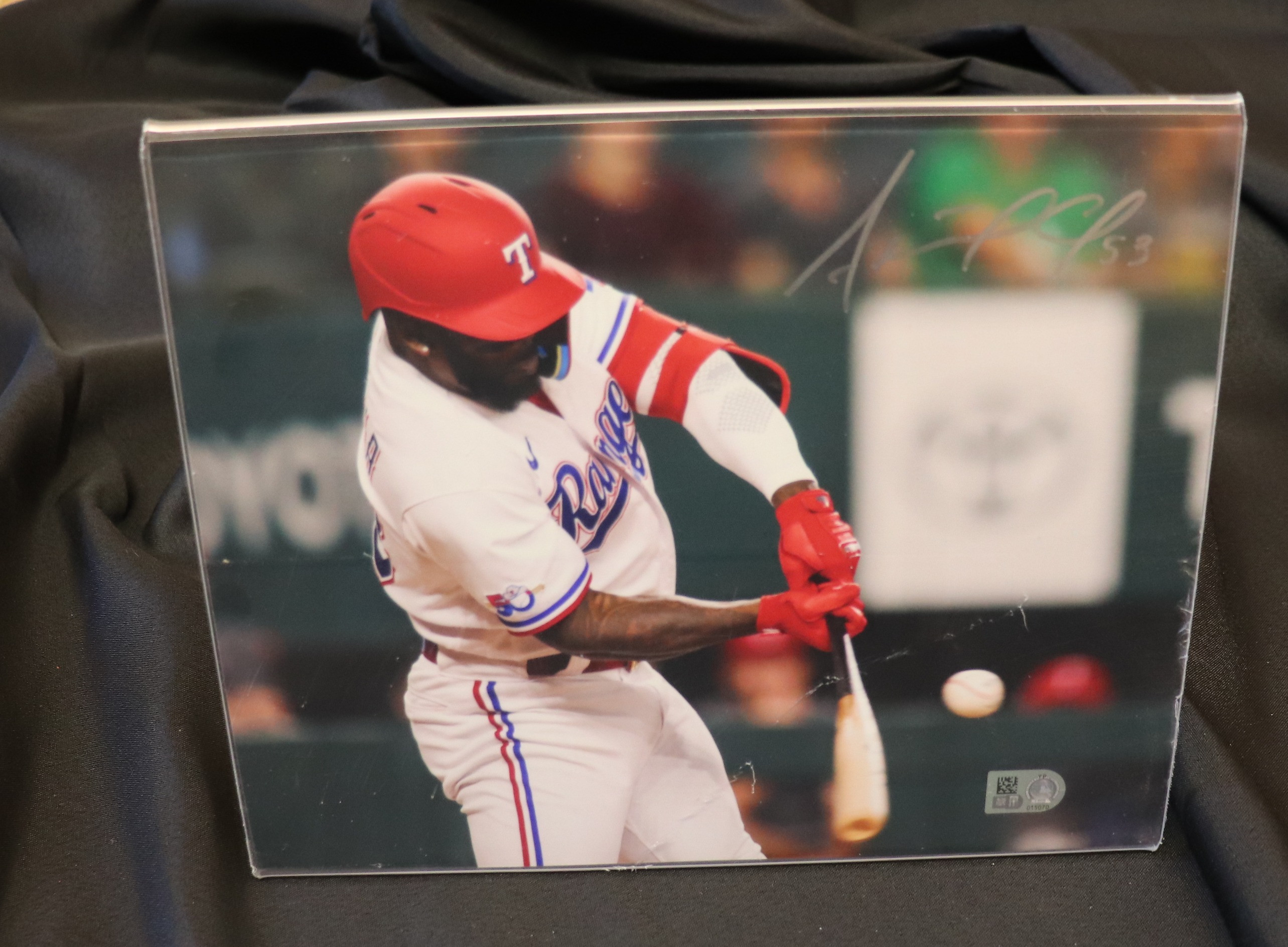 Autographed photo by Texas Ranger Adolis Garcia #53