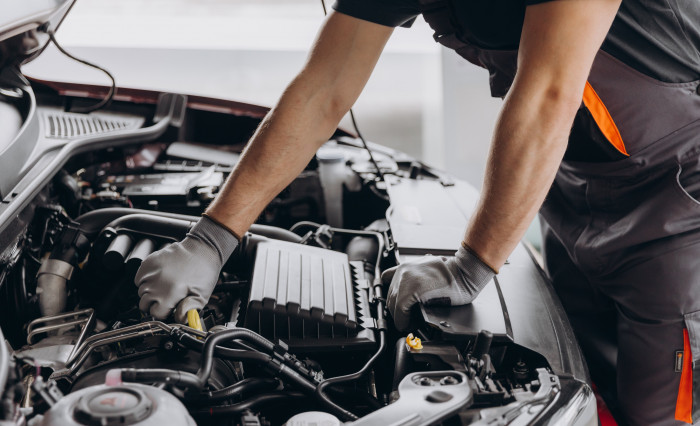 Skip the shop and let the expert come to you! With 40+ years of experience, Gustavo Lujan brings reliable, at-home oil change service right to your driveway. Fast, convenient, and done with care—your car will thank you! Please note: A $15 travel fee will apply for locations outside of El Paso city limits.