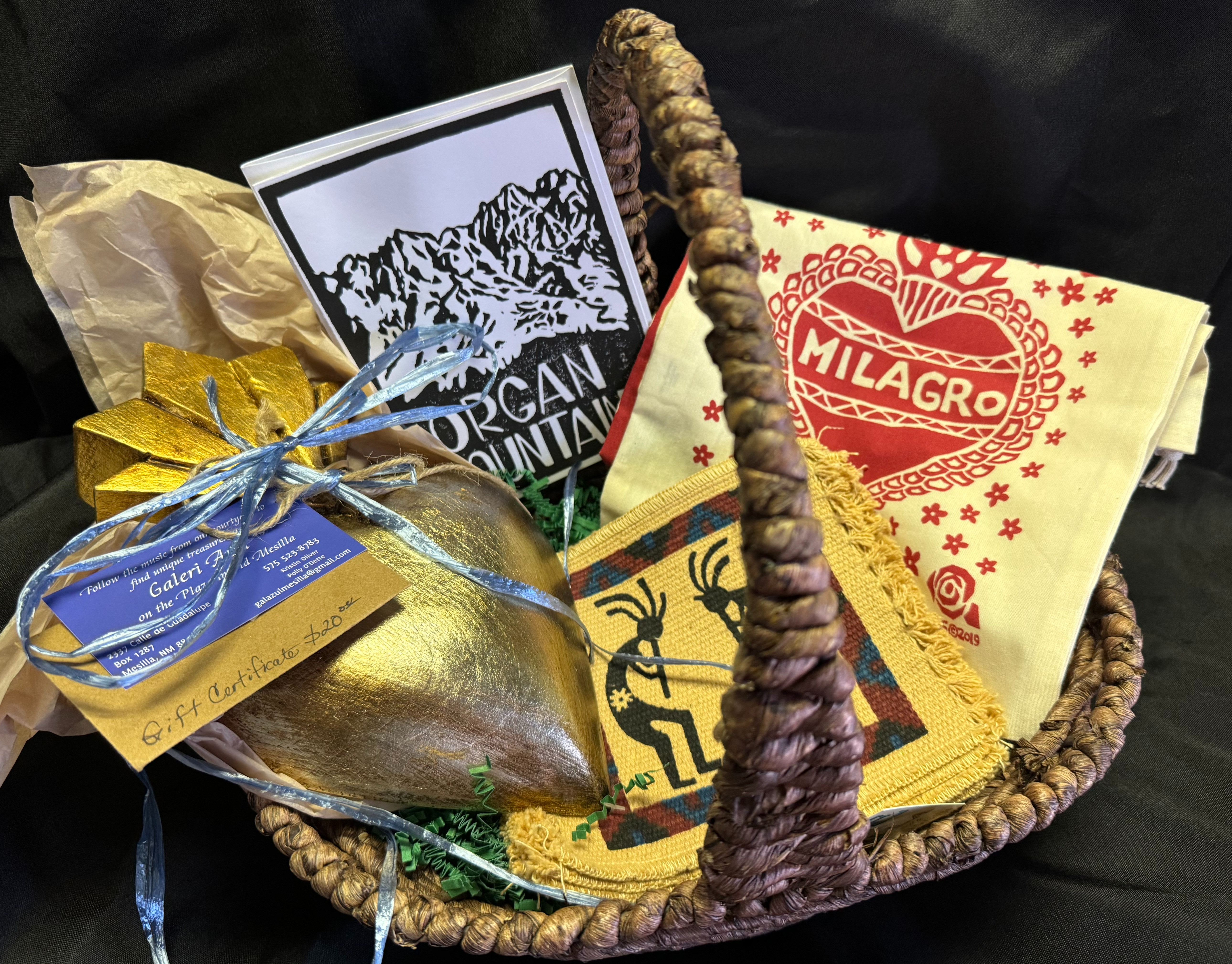 Gold heart plaque & $20 gift certificate to Galeri Azul, $50 gift certificate to Cafe de Mesilla, NM motif items: cloth bags & coasters and notecard